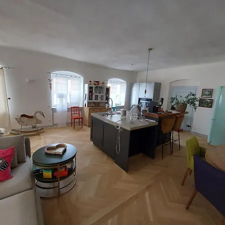 Apartament Kroneloft 4 Schlafzimmer 250 Qm Neuburg an der Kammel