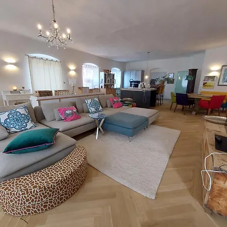 Lägenhet Kroneloft 4 Schlafzimmer 250 Qm