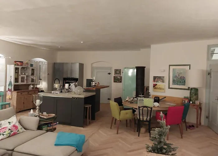 Апартаменты Kroneloft 4 Schlafzimmer 250 Qm Neuburg an der Kammel