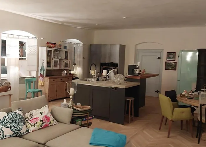 Апартаменты Kroneloft 4 Schlafzimmer 250 Qm Neuburg an der Kammel