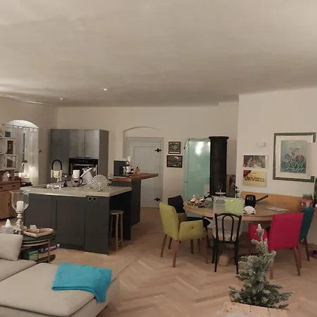 Apartment Zur Krone Neuburg an der Kammel