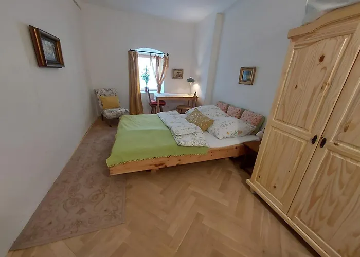 דירה Kroneloft 4 Schlafzimmer 250 Qm Neuburg an der Kammel