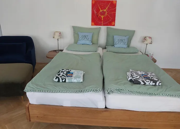 Kroneloft 4 Schlafzimmer 250 Qm Apartament Neuburg an der Kammel